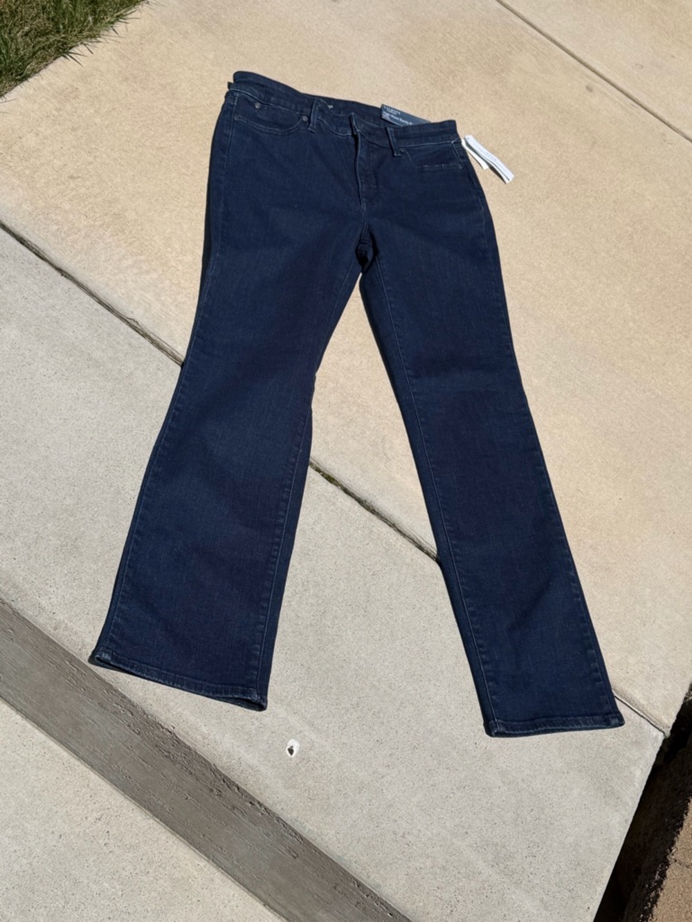 Classic Dark Blue Women’s Jeans by Talbots NWT 4P